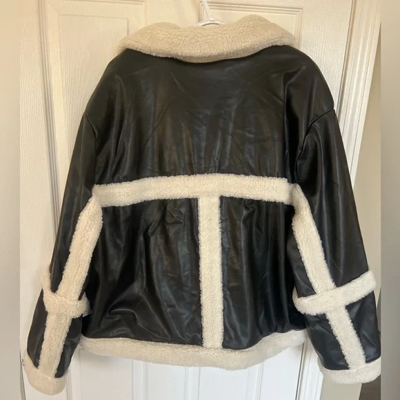 70 Madden NYC Women's  Plus Faux Shearling Moto Jacket NEW size 4X - Picture 10 of 11